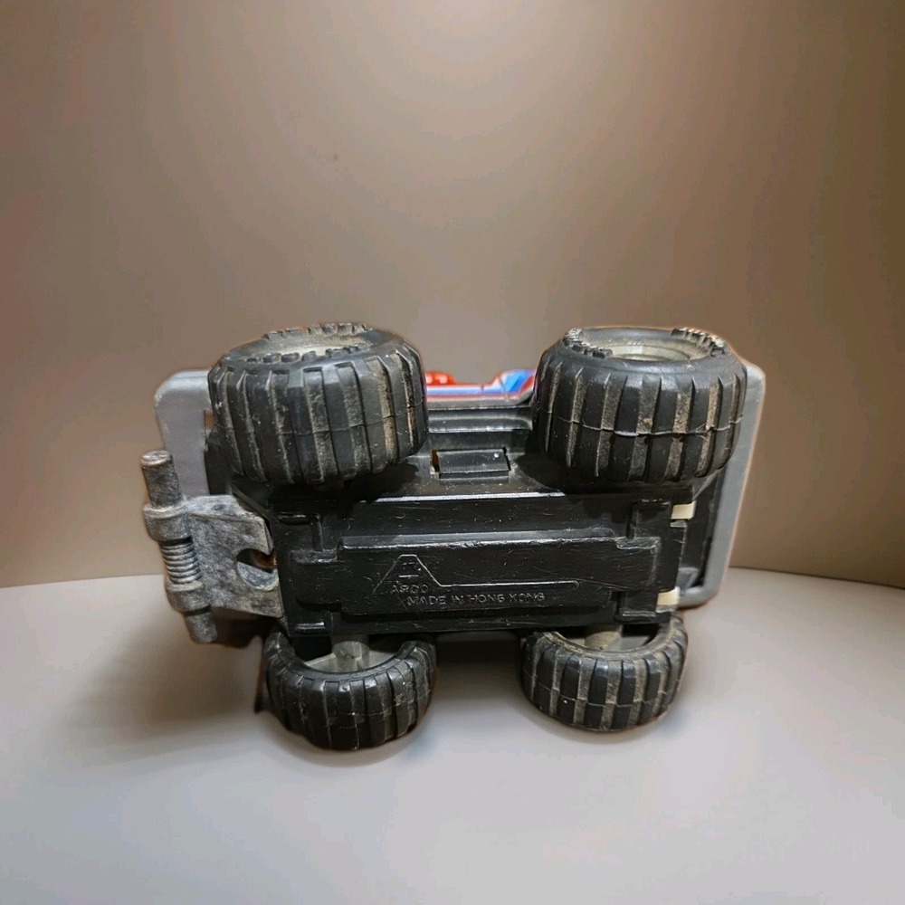 Big Foot Monster Truck Vintage Arco 4x4 Red Diecast Hong Kong 1980's - Picture 4 of 4